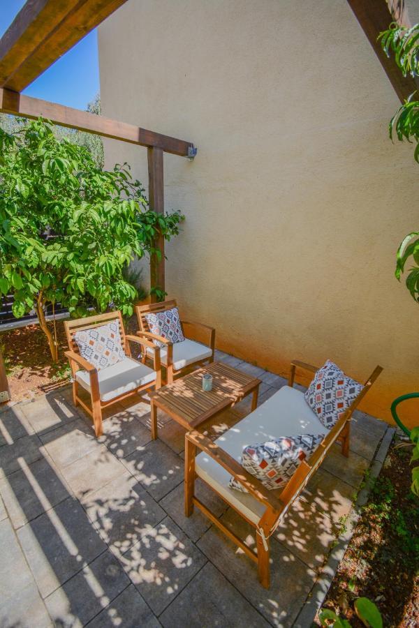 Apartment Grey&Yellow Zadar Exterior photo